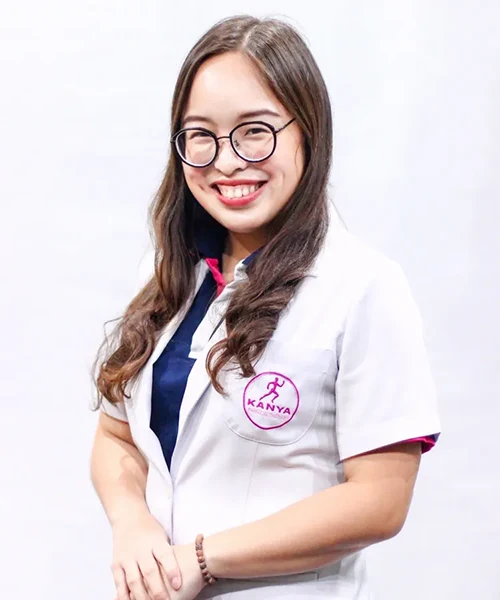 กภ.ณัฐทิพา เสริมเลขาวิลาศ นักกายภาพบำบัดประจำกันยา คลินิกกายภาพบำบัด สาขาสิรินธร