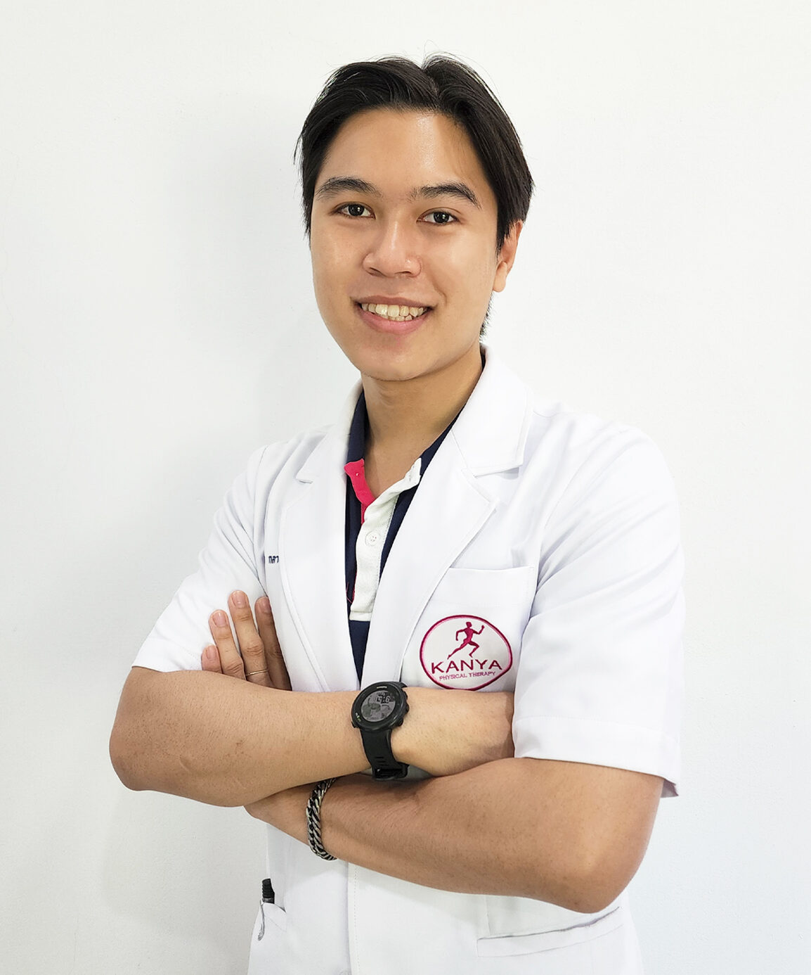 กภ.ชยพล กลางแก้ว นักกายภาพบำบัด กันยา คลินิกกายภาพบำบัด สาขาประชาชื่น มีประสบการณ์ดูแลผู้ป่วยระบบกระดูกและกล้ามเนื้อ ให้การรักษาด้วยความใส่ใจ