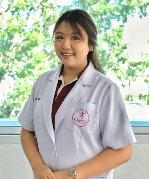 กภ.รัสสิกา ลวดลาย นักกายภาพบำบัดประจำกันยา คลินิกกายภาพบำบัด สาขาเพชรเกษม